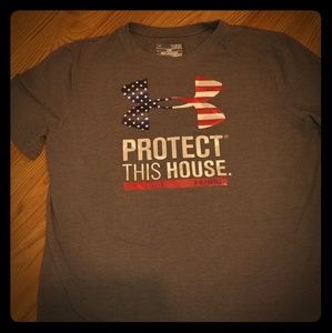 SS. UA Boys Large. Cotton